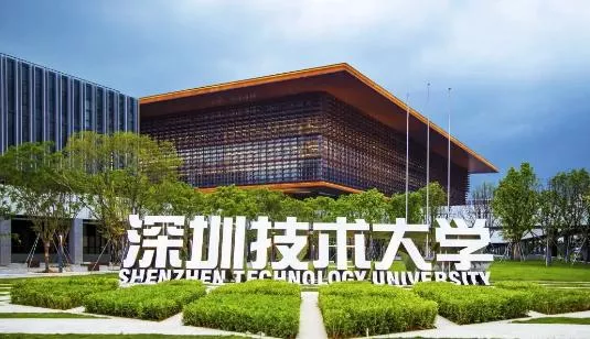 学校
